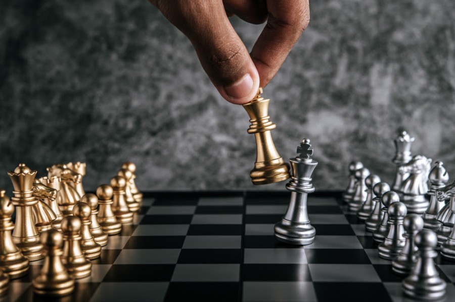 Basic Checkmates and More - Lições de Xadrez 