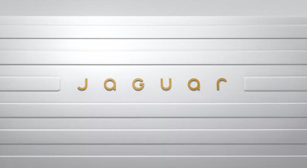 Jaguar reforma identidade visual e aposenta icônico logotipo do felino