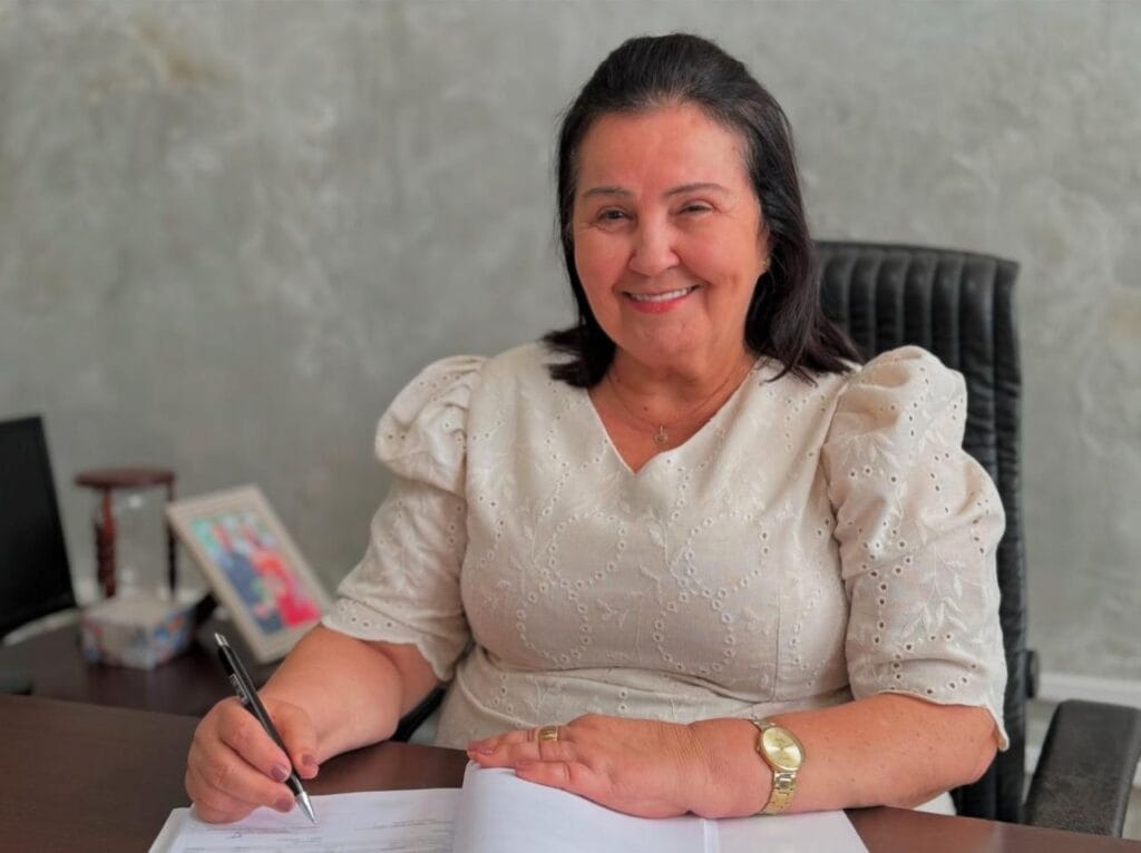 Ribeirópolis: Pela segunda vez na história, uma vice-prefeita assume o comando do município