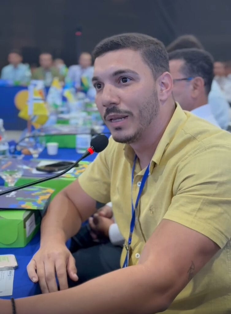 Prefeito Assisinho incentiva criação do Cartão CMAIS Feirante em diálogo com o governador Fábio Mitidieri
