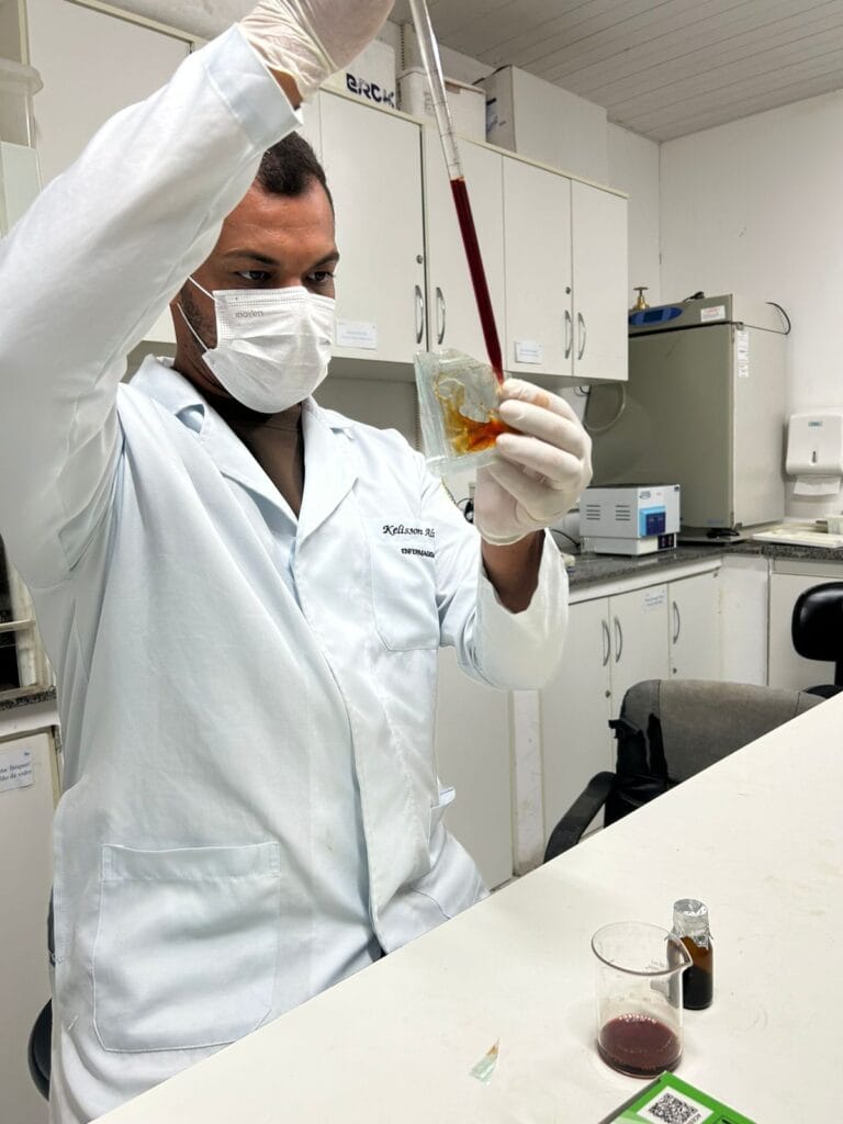Pesquisa analisa fio de sutura medicamentoso com ação antimicrobiana e cicatrizante