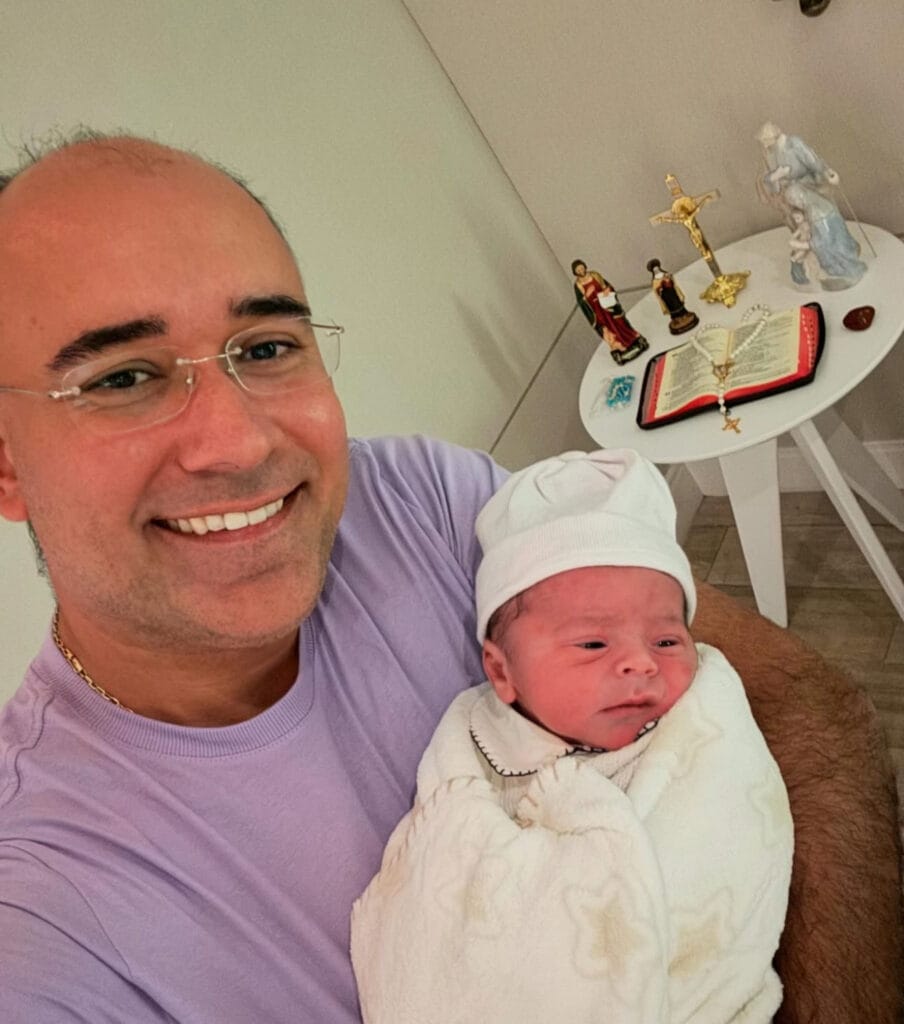 Nasce Mateus, filho do ex-prefeito Marcell Souza de Campo do Brito/SE.