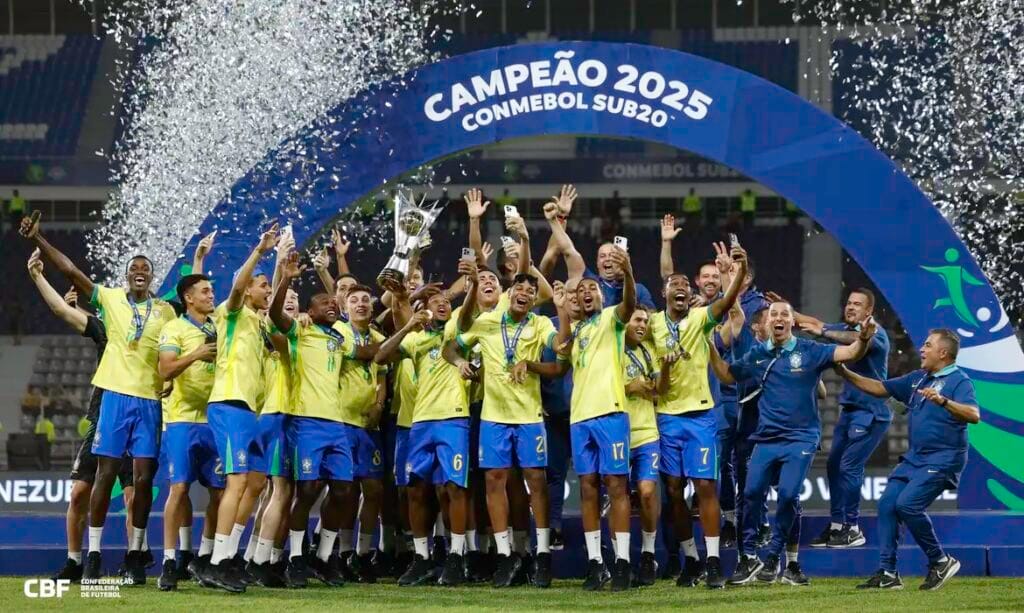 Brasil garante a conquista após vitória de 3 a 0 sobre o Chile