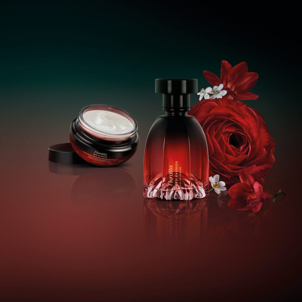 O Boticário lança Floratta Red Passion, a versão mais intensa da linha Red, uma das mais queridas das consumidoras, com fixação de até 12 horas