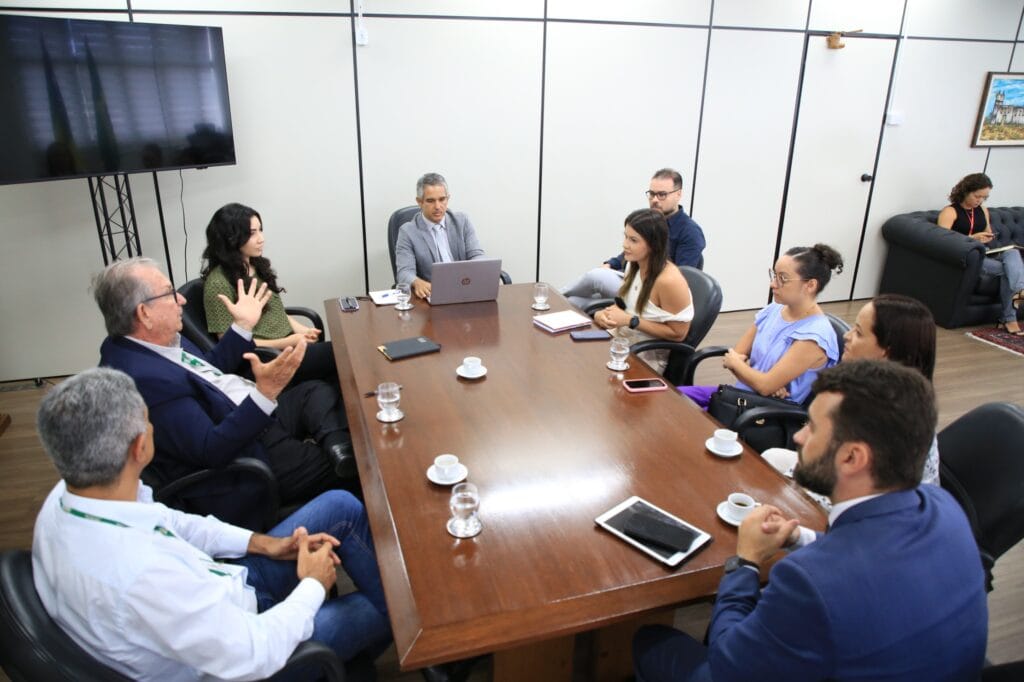 REUNIÃO CONTROLADORES FOTO CLEVERTON RIBEIRO