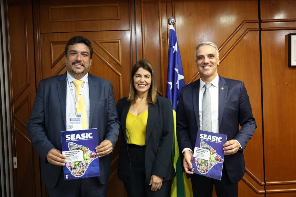 Prefeito Ivan Sobral participa de encontro nacional em Brasília