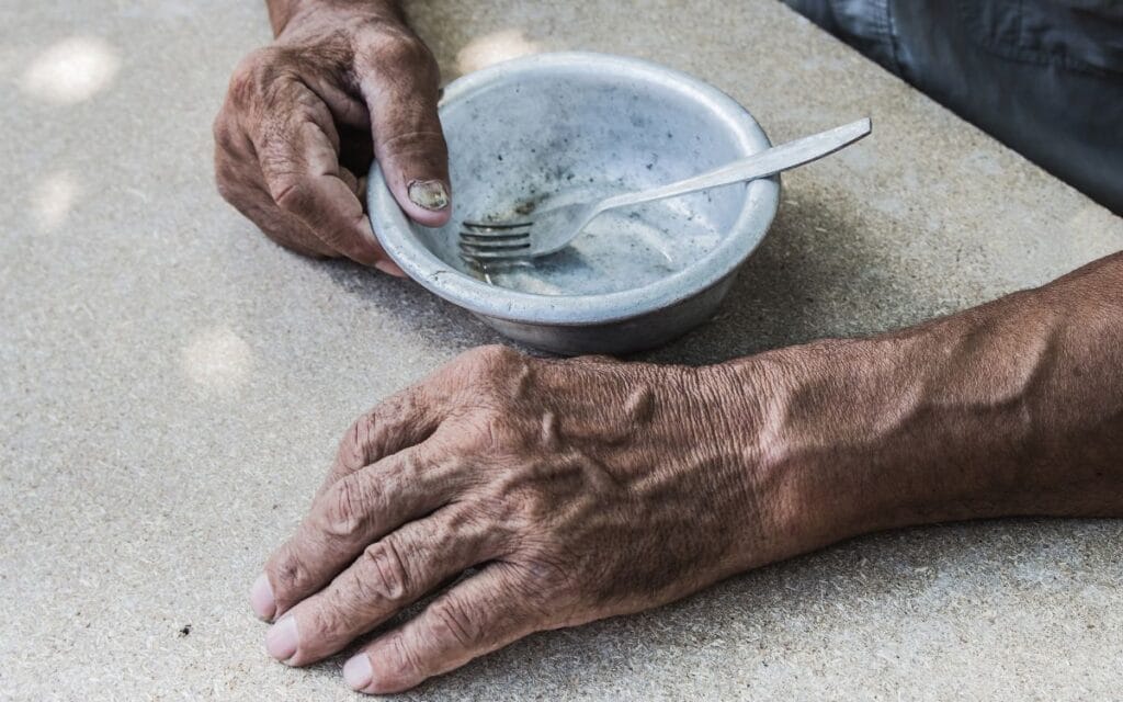 Cenas desoladoras de fome em Gaza continuam chocando o mundo.