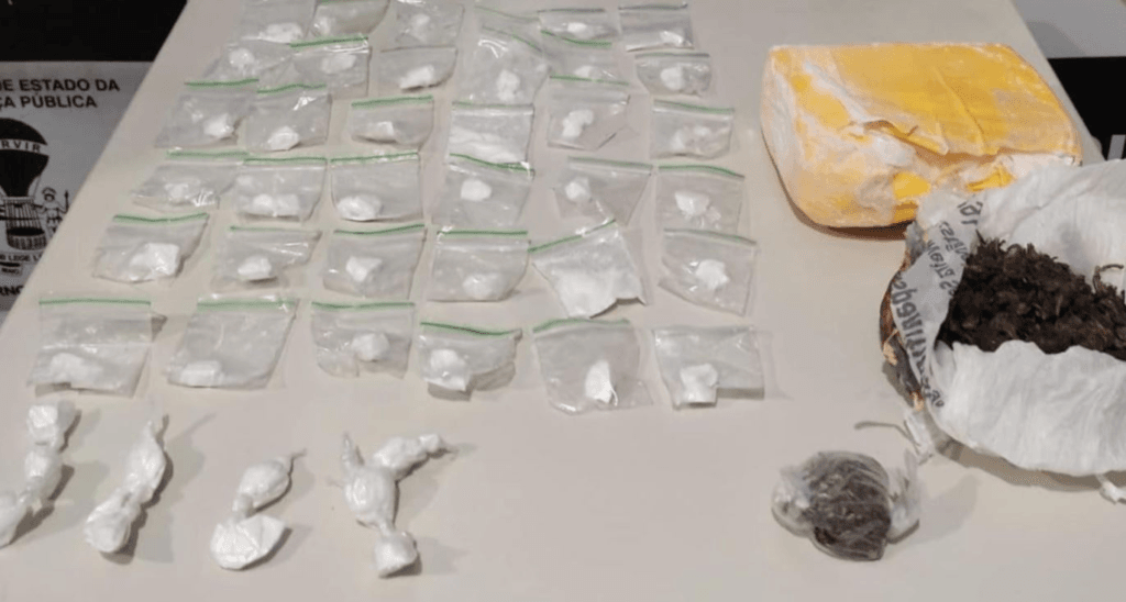 Polícia Civil prende homem em flagrante por tráfico de drogas no bairro Alagoas, em Estância