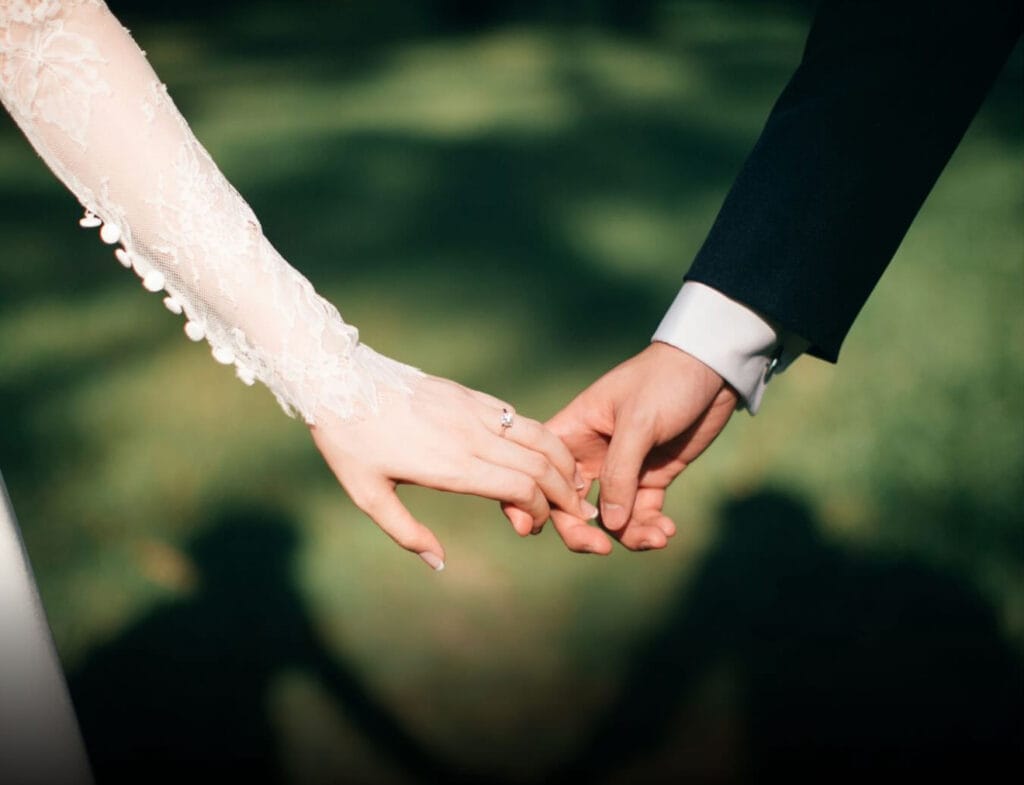 Homens no Japão dão 75% do salários para as esposas