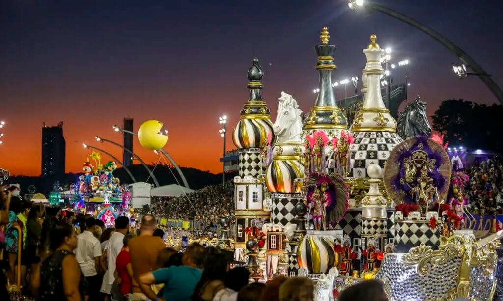 Rosas de Ouro vence Carnaval de São Paulo 2025 com enredo sobre jogos e apostas