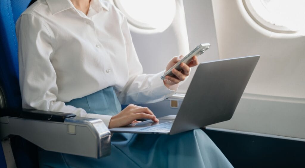 Como funciona o uso de wi-fi durante uma viagem aérea?