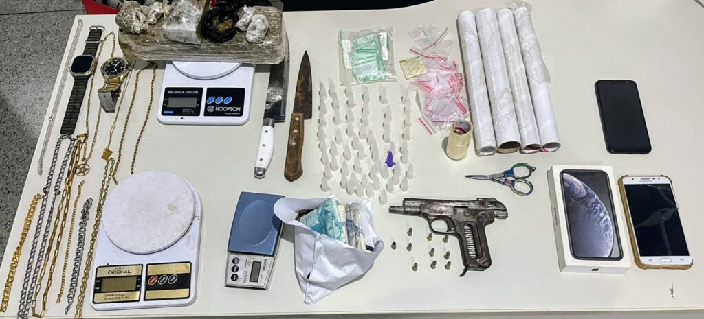 Polícia prende suspeito por tráfico de drogas e apreende arma de fogo em Ribeirópolis