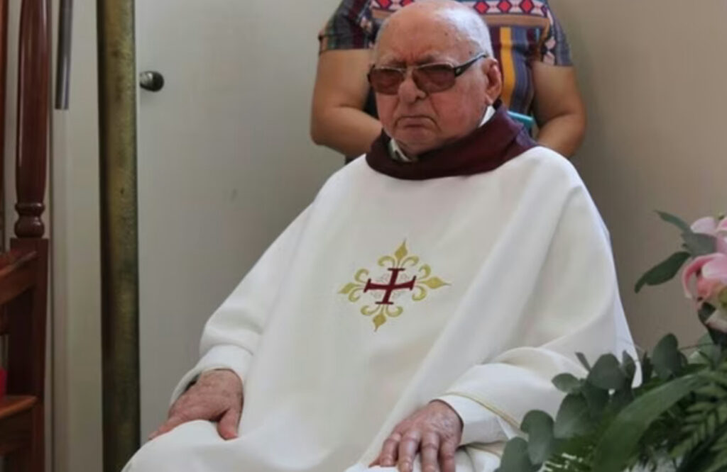 Morre Monsenhor José Carvalho de Sousa, aos 98 anos, em Aracaju
