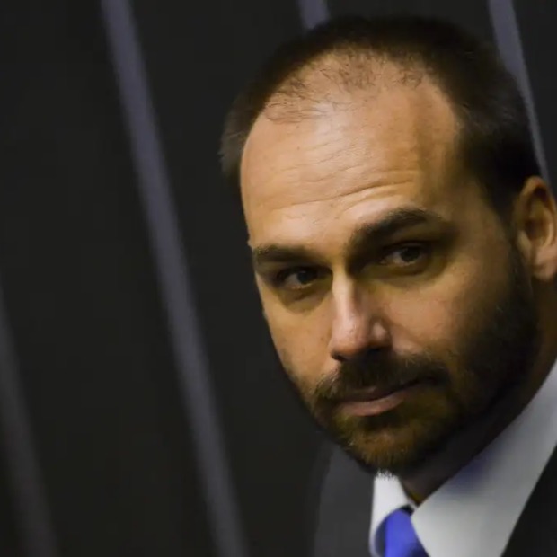 PGR pede investigação de Eduardo Bolsonaro por atuação contra autoridades brasileiras nos EUA