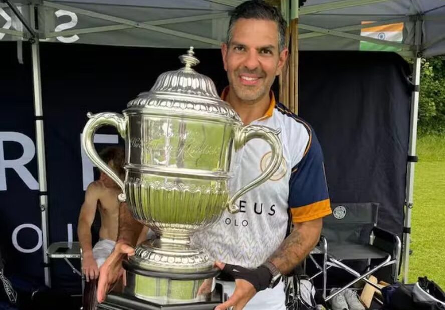 Magnata morre após engolir abelha durante partida de polo na Inglaterra