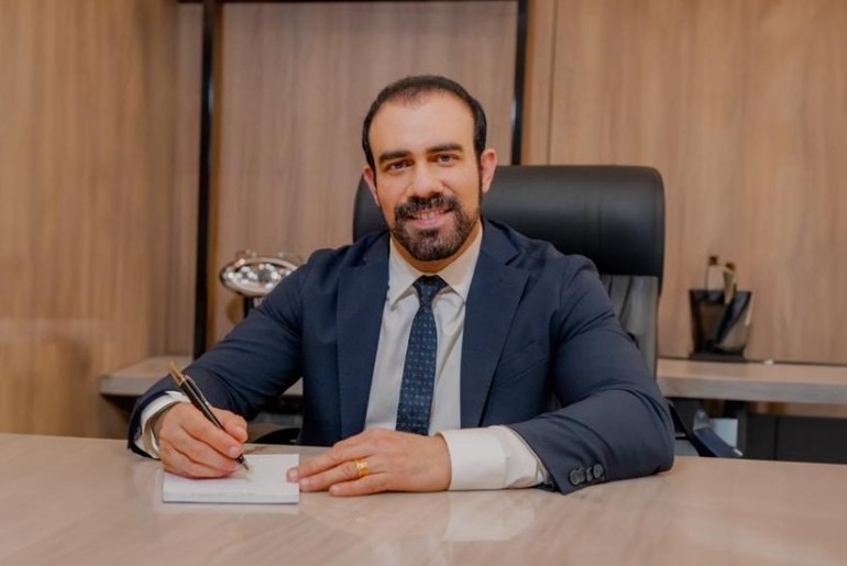 De Sergipe para o Brasil: Dr. Ricardo Araújo se destaca como um dos cirurgiões plásticos mais influentes do país