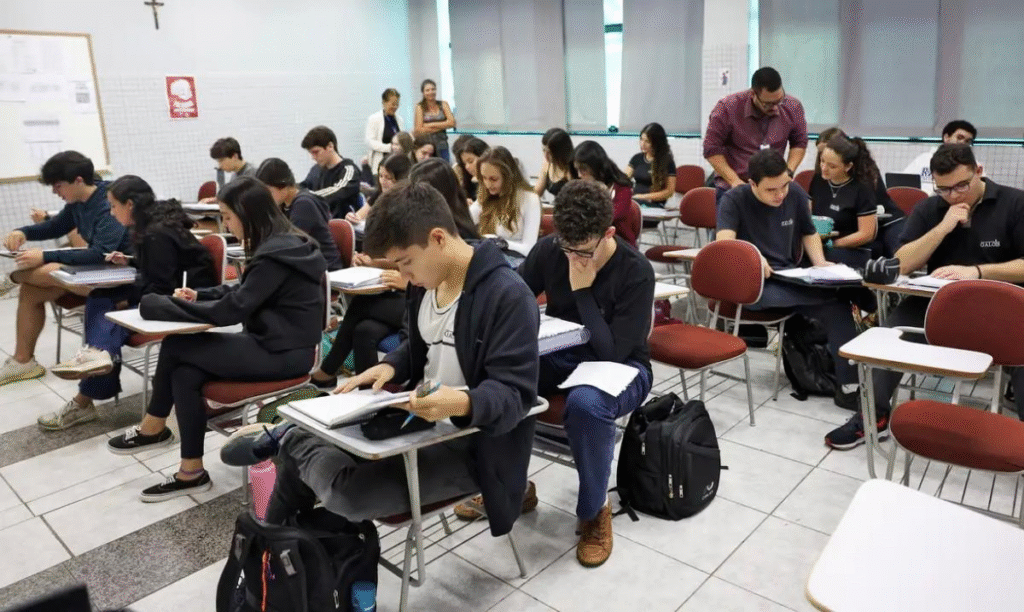 Prouni abre inscrições para bolsas de estudo nesta segunda-feira (30)