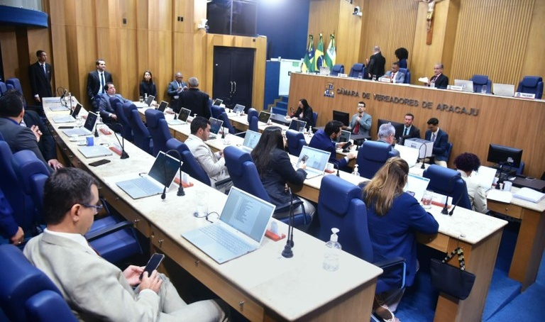 Câmara de Aracaju aprova criação da LOTAJU em meio a críticas sobre apostas