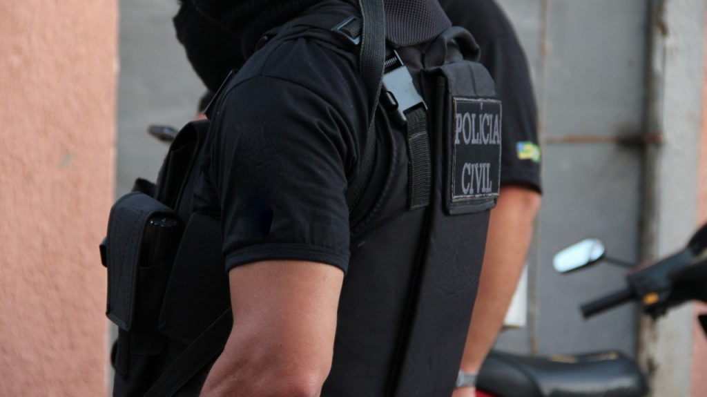 Polícia Civil indicia homem por desacato contra médico e enfermeiro em hospital de Itabaiana