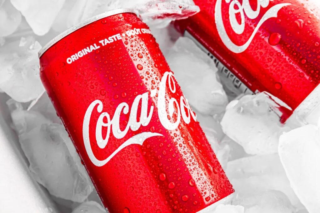 Coca-Cola lança versão com açúcar de cana após post de Trump, mas mantém fórmula clássica
