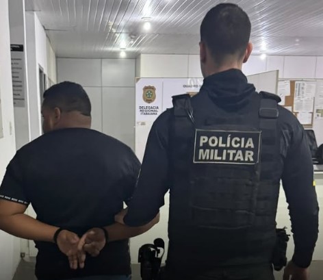 Homem com mandados por roubo, tráfico e pensão atrasada é preso pelo Getam em Itabaiana