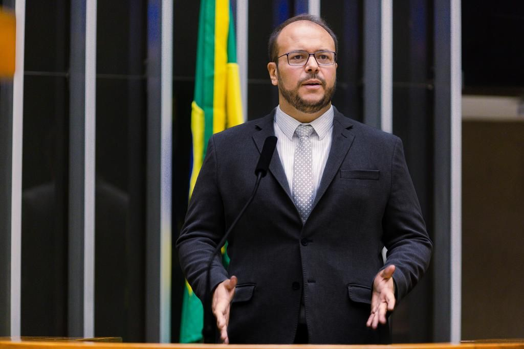 Projeto de Thiago de Joaldo propõe ensino de manobra de desengasgo durante o pré-natal