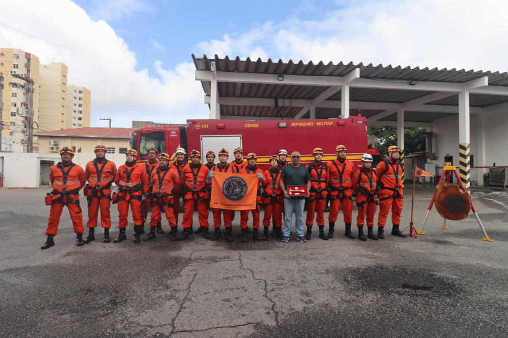 Corpo de Bombeiros realiza abertura do primeiro curso de Salvamento Terrestre promovido pela corporação