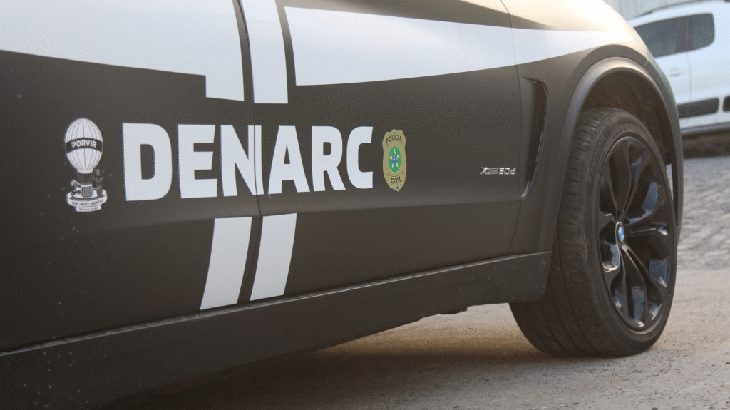 Denarc prende homem por tráfico de drogas e posse de munição em Pirambu