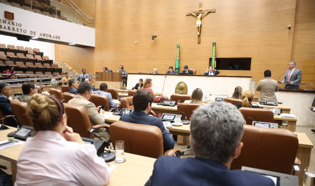 Alese aprova R$ 1,6 bilhão em empréstimos para o Governo de Sergipe; oposição critica endividamento