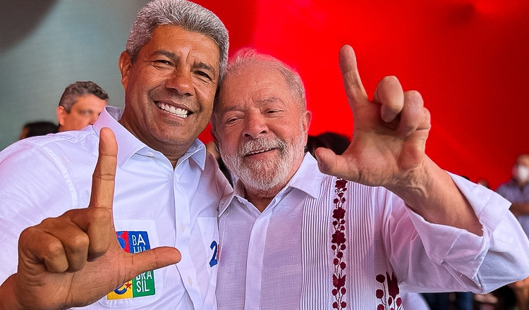 Após série de vaias, governador da Bahia Jerônimo Rodrigues evita palco em festa de São Pedro em Ipiaú