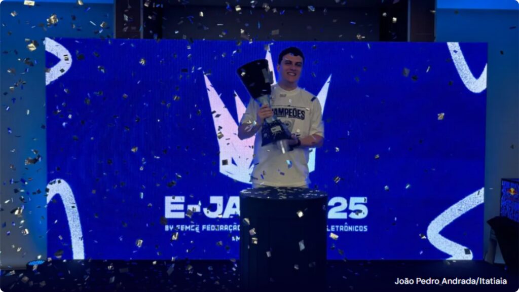 E‑JAM 2025: Gabriel Rezende conquista o título no EA FC e carimba vaga nos playoffs estaduais