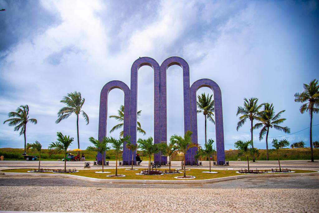 Arcos da Orla ganham novo paisagismo e reforçam beleza do cartão-postal de Aracaju