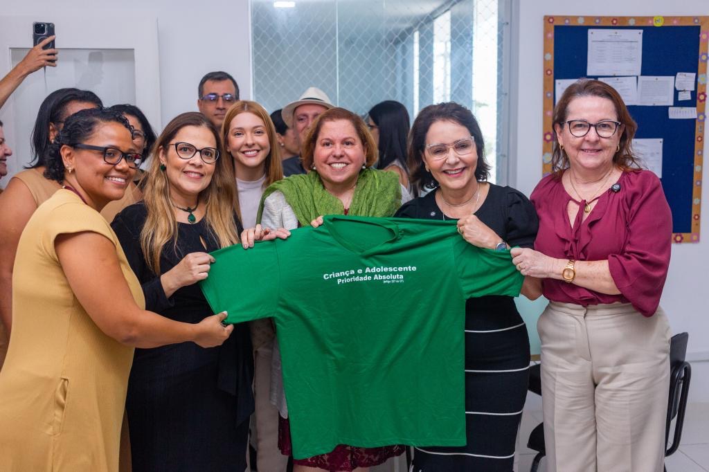 Prefeita Emília inaugura nova sede do Serviço de Acolhimento Caçula Barreto