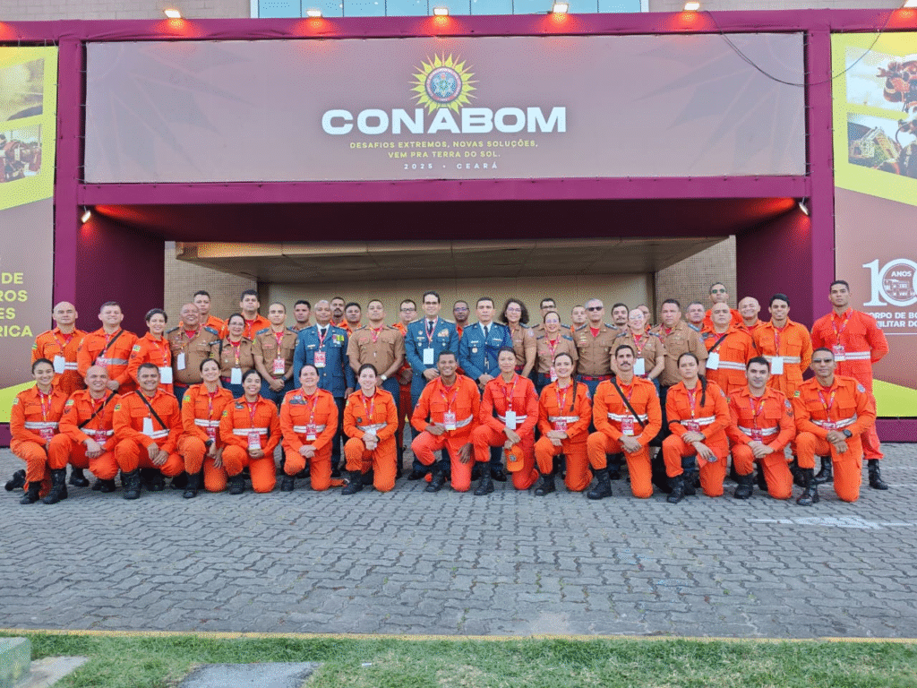 Congresso Nacional de Bombeiros realizado em Fortaleza contou com delegação de 54 militares do CBMSE