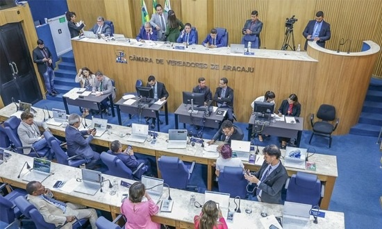 Câmara de Aracaju define membros de CPIs das multas e do Natal Iluminado