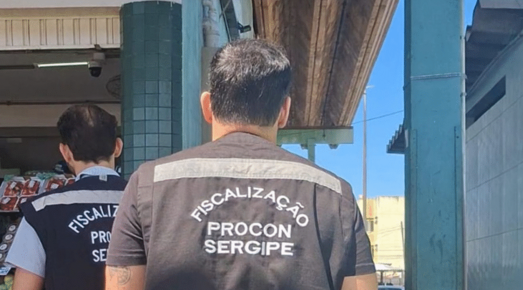 Procon Sergipe autua estabelecimento na Ceasa por comercialização de produtos vencidos