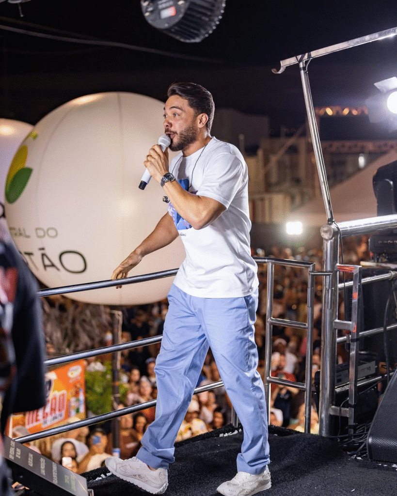Wesley Safadão e multidão marcam estreia da micarana 2025 em Itabaiana