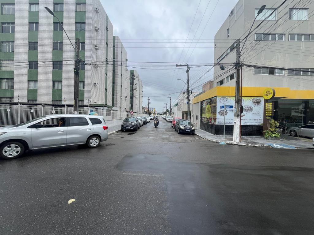 SMTT de Aracaju altera sentido em trecho da rua Dom Bosco no Bairro Suíssa para otimizar fluxo