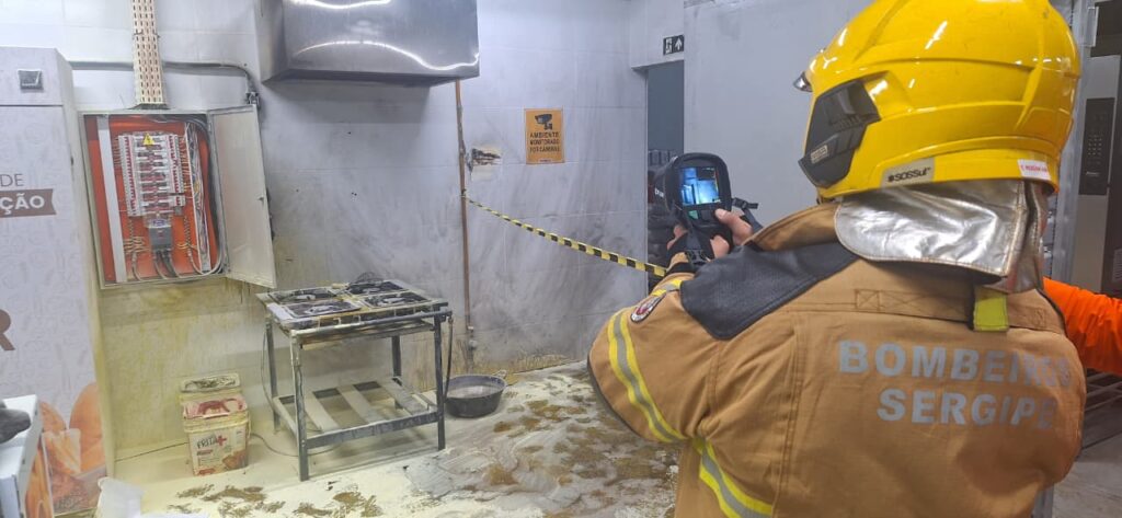Câmeras térmicas passam a ser usadas por bombeiros militares em nosso estado