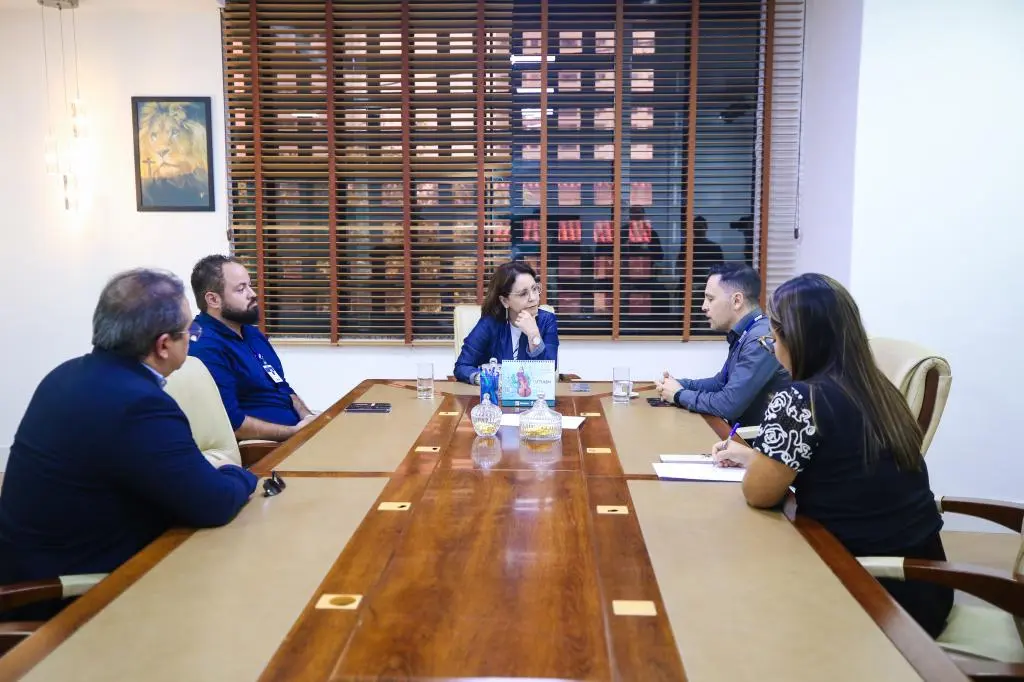Prefeita Emília Corrêa discute parceria com IBGE para ampliar uso de dados em Aracaju