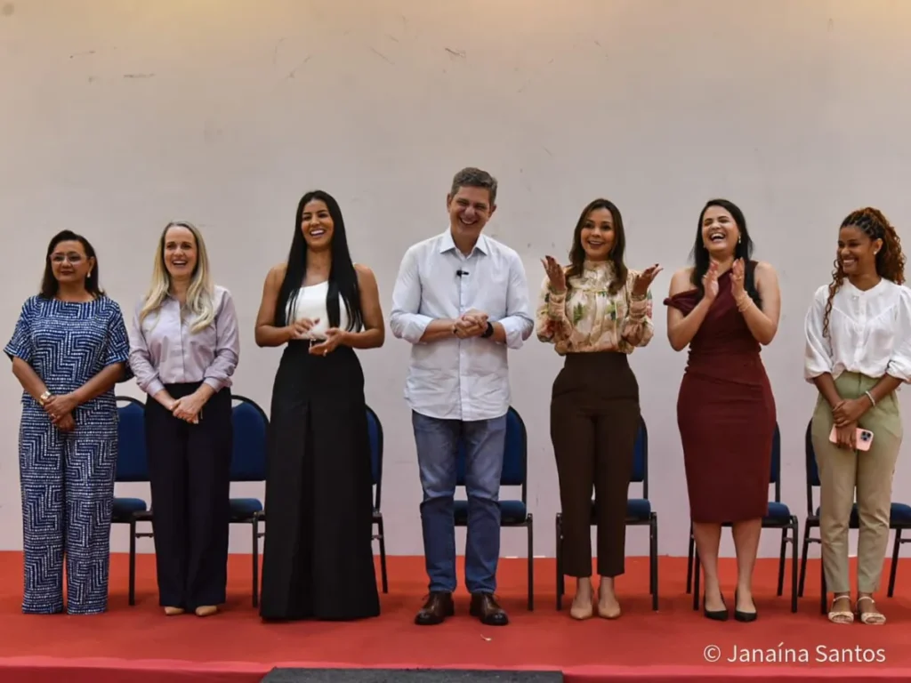 Encontro em Aracaju reúne lideranças para discutir participação feminina na política e eleições de 2026