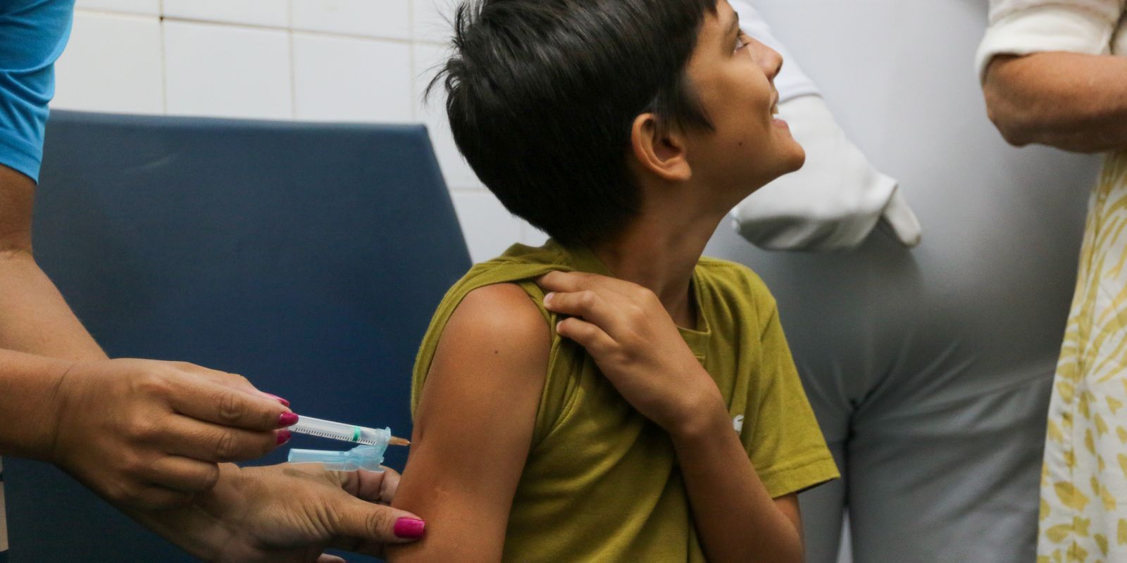 Mutirão aplica vacinas em diversos pontos do Distrito Federal neste sábado