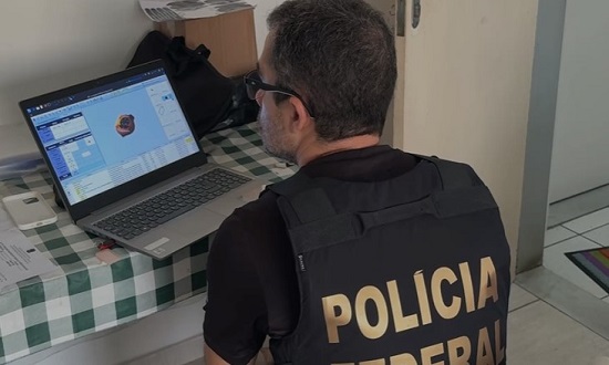 PF realiza operação em Aracaju contra compartilhamento de material de abuso sexual infantil