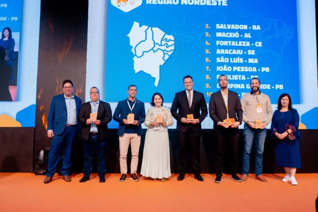 Aracaju alcança 5º lugar no Nordeste em ranking de cidades inteligentes após renovar transporte público