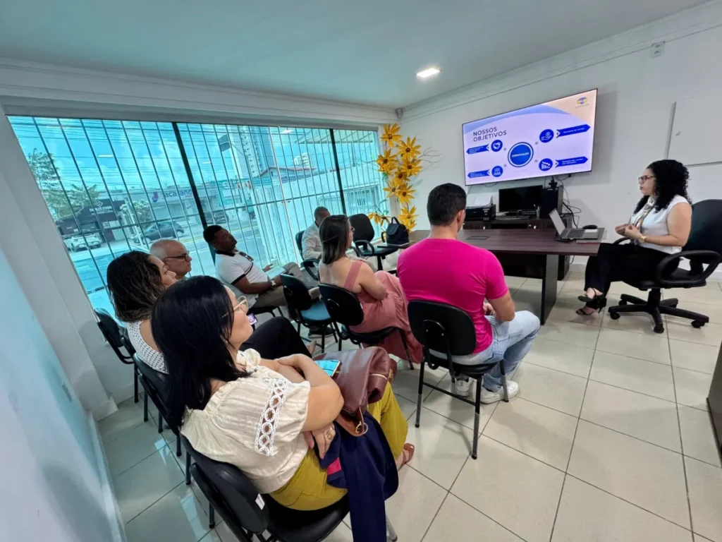 Consórcio do Vale do São Francisco incluirá material didático em compras compartilhadas a partir de 2026