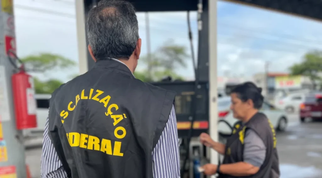 ITPS interdita seis bombas de combustíveis durante fiscalização em Sergipe