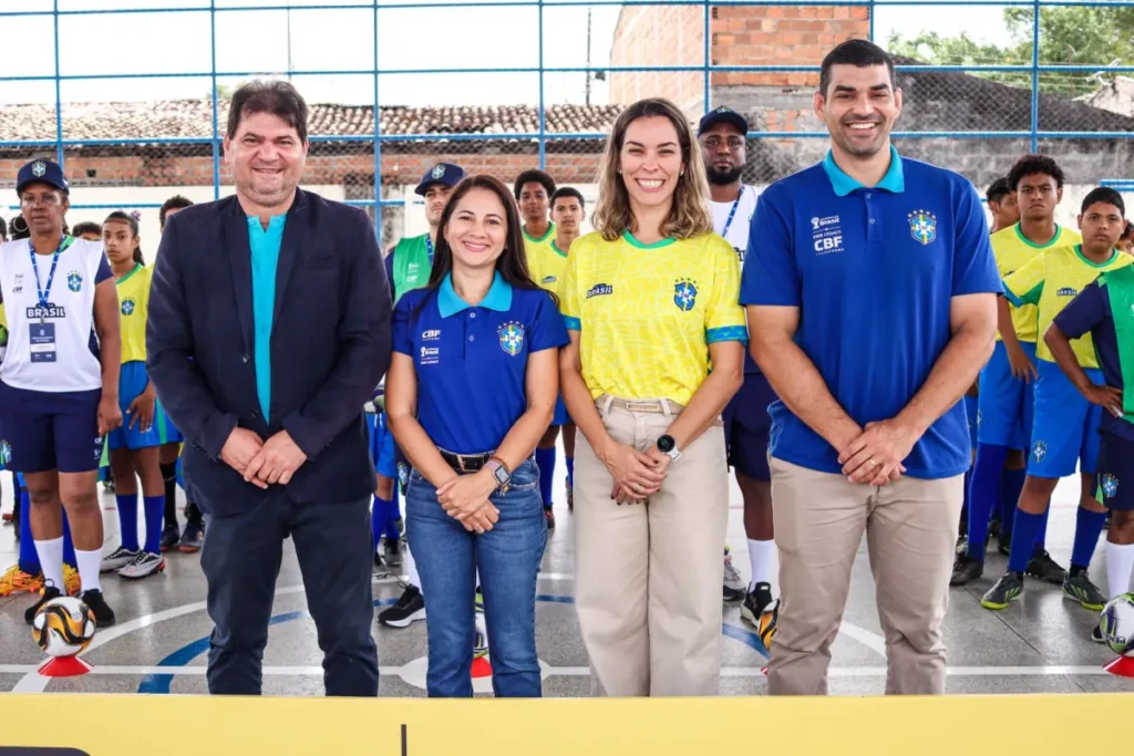 Festival Gol do Brasil reúne crianças e comunidade no bairro Santos Dumont, em Aracaju