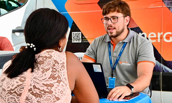 Mutirões da Energisa levam atendimento e manutenção elétrica a quatro cidades de Sergipe