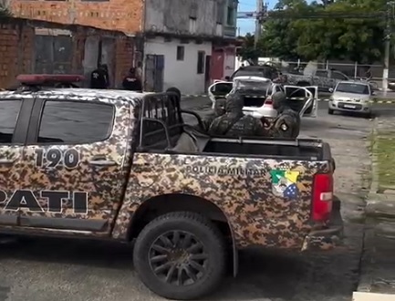 Polícia deflagra operação contra tráfico de drogas no Santos Dumont, em Aracaju
