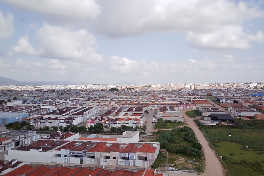 A CIDADE ESTRADEIRA.